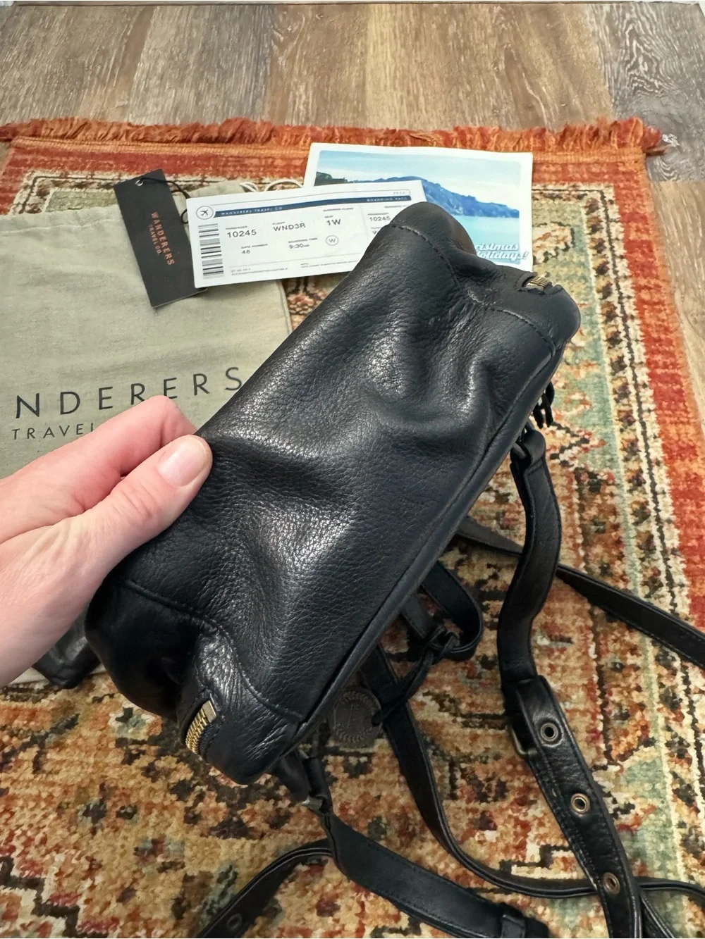 Like new, WANDERERS Travel Co., Mini Californian & Venetian Card Wallet bundle